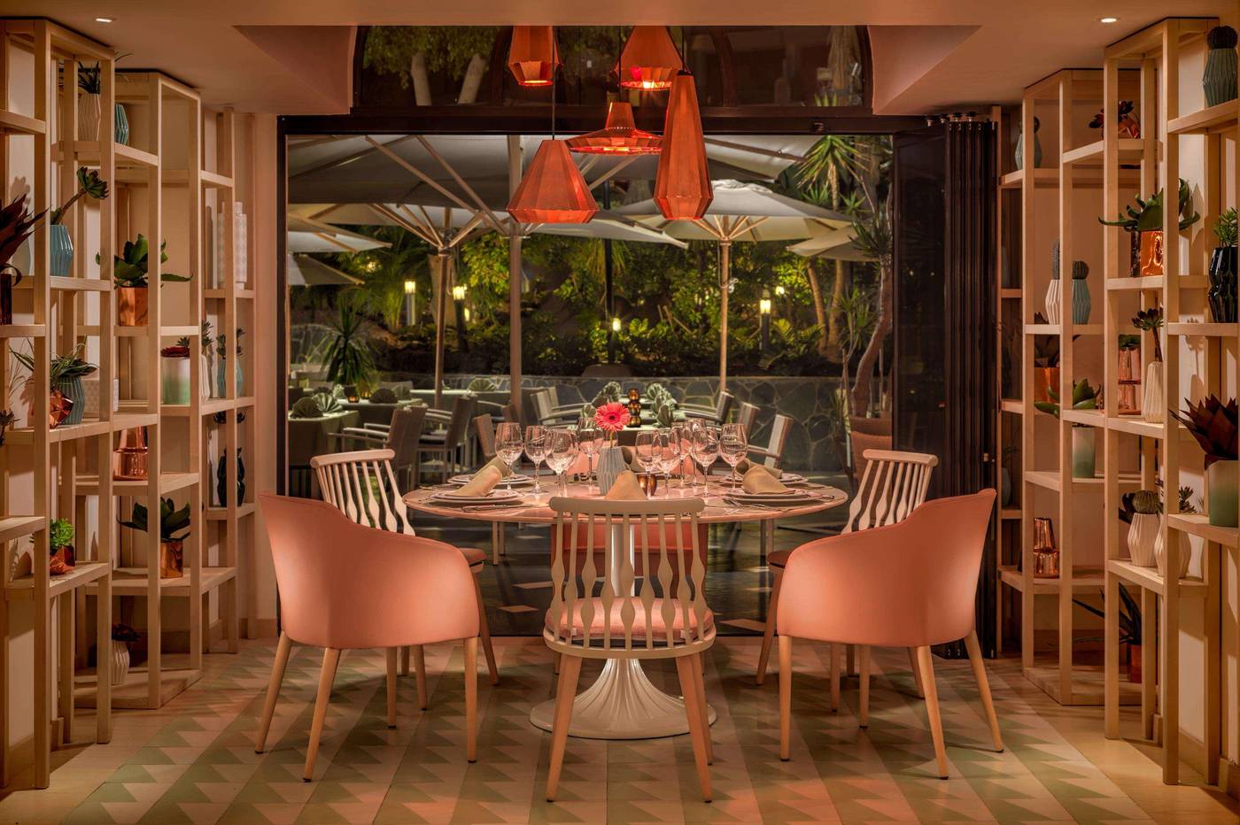 Seaside-Sandy-Beach-Hotel-Restaurant-31