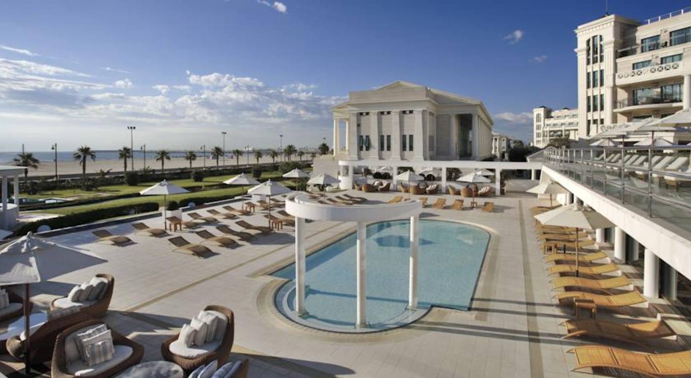 Las Arenas Balneario Resort