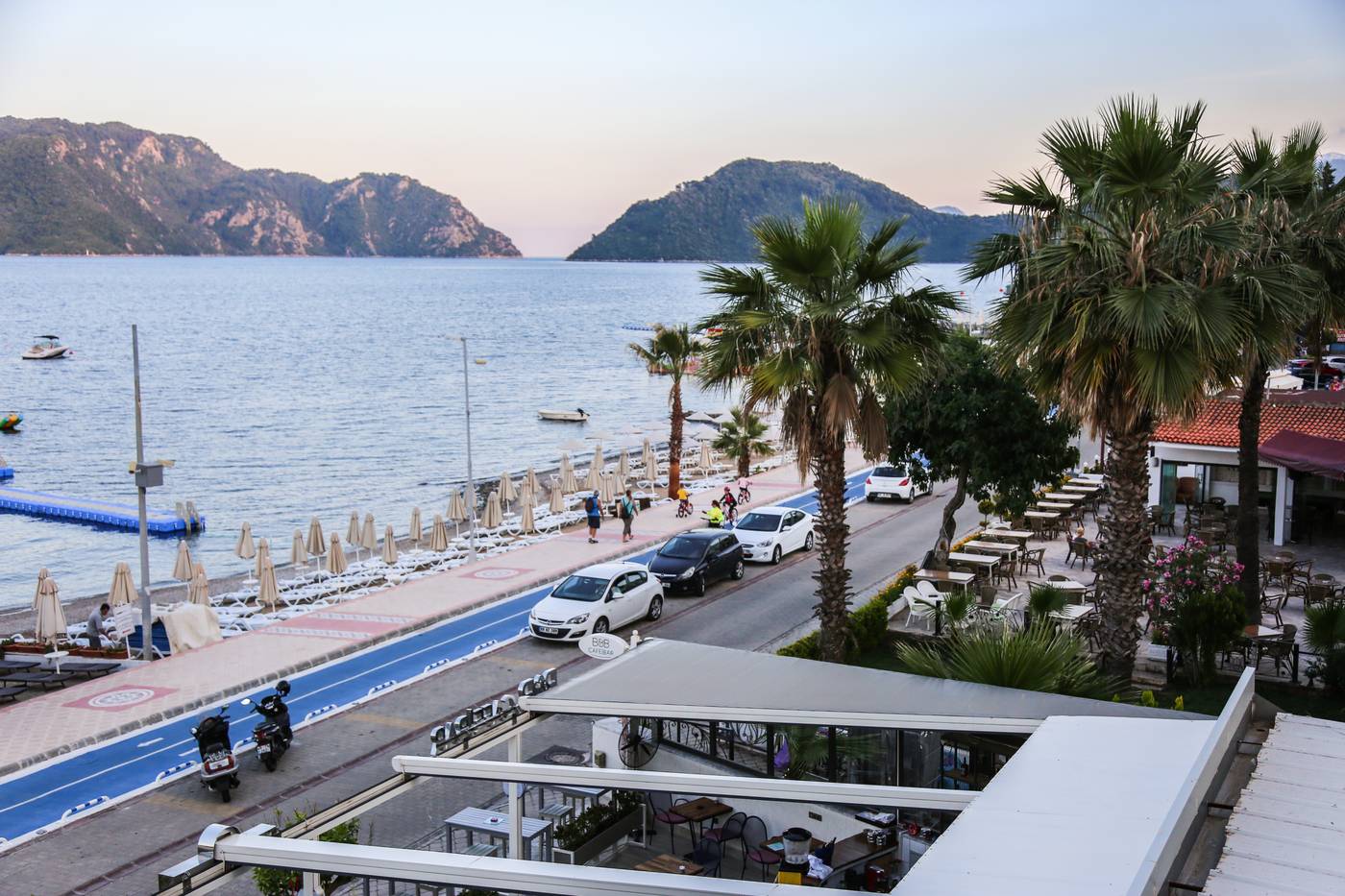 B-B-Yuzbasi-Beach-Hotel-General-view-4