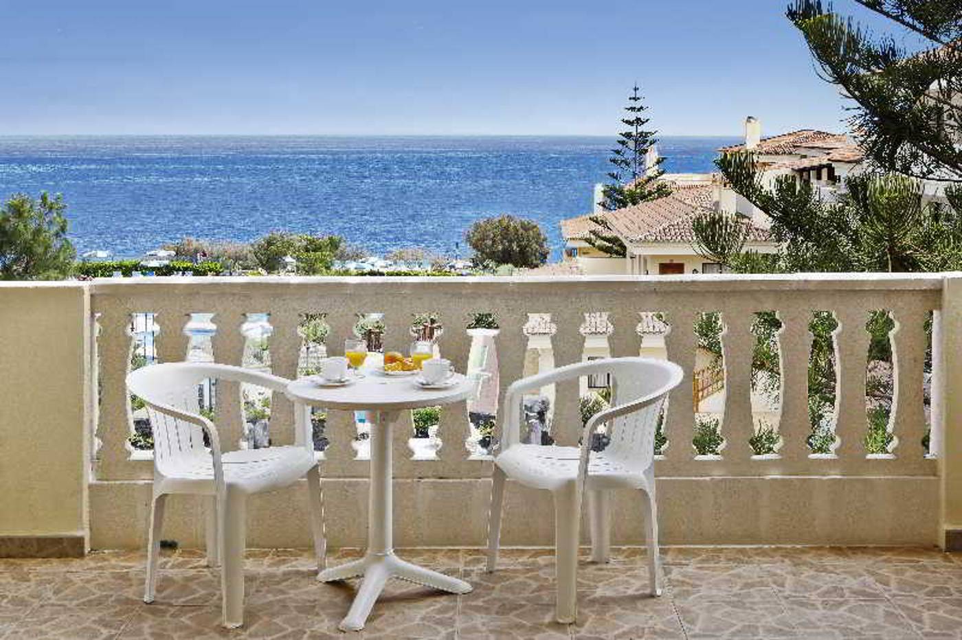 H10-Costa-Salinas-Terrace-11