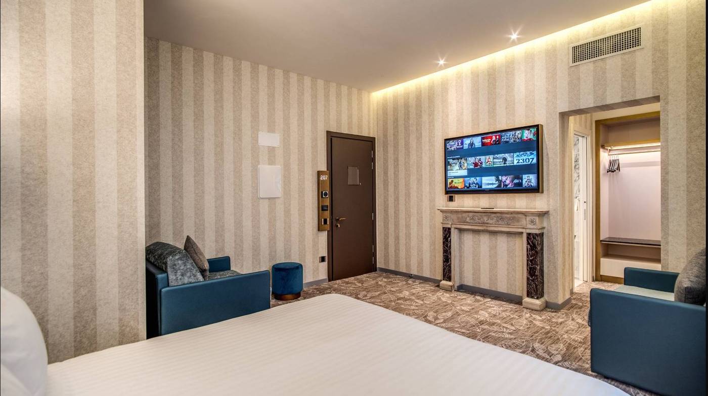 CC-Palace-Hotel-Room-22