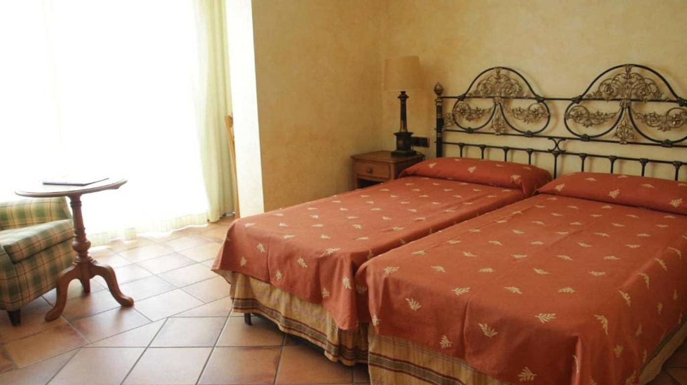 URH-Vila-de-Tossa-Room-14