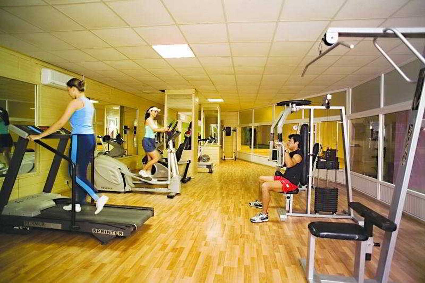 Doganay-Beach-Club-Sports-and-Entertainment-58