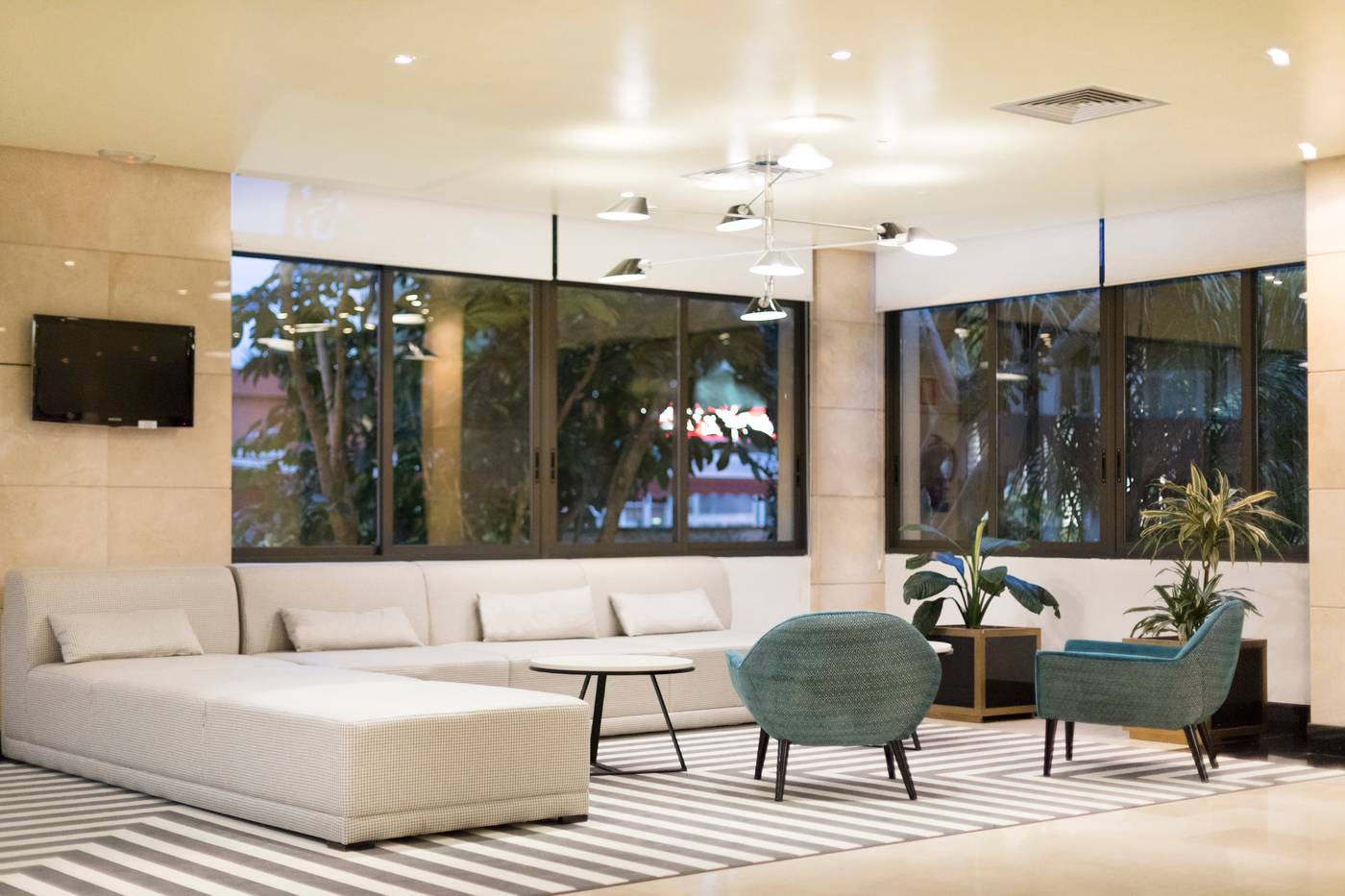 Be-Live-Experience-Orotava-Lobby-37