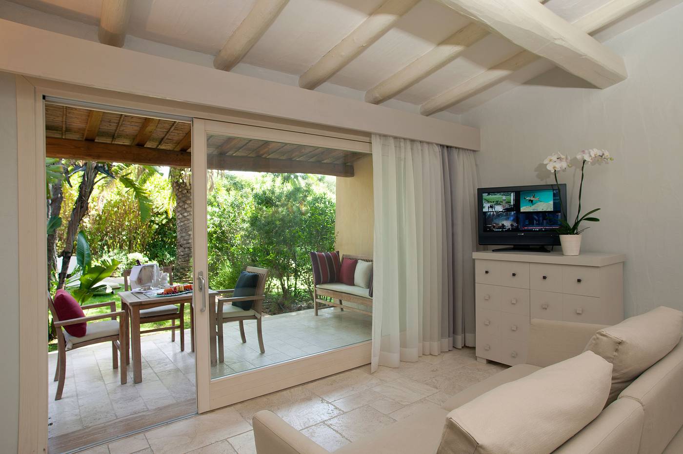Forte-Village-Resort-Le-Dune-Room-15