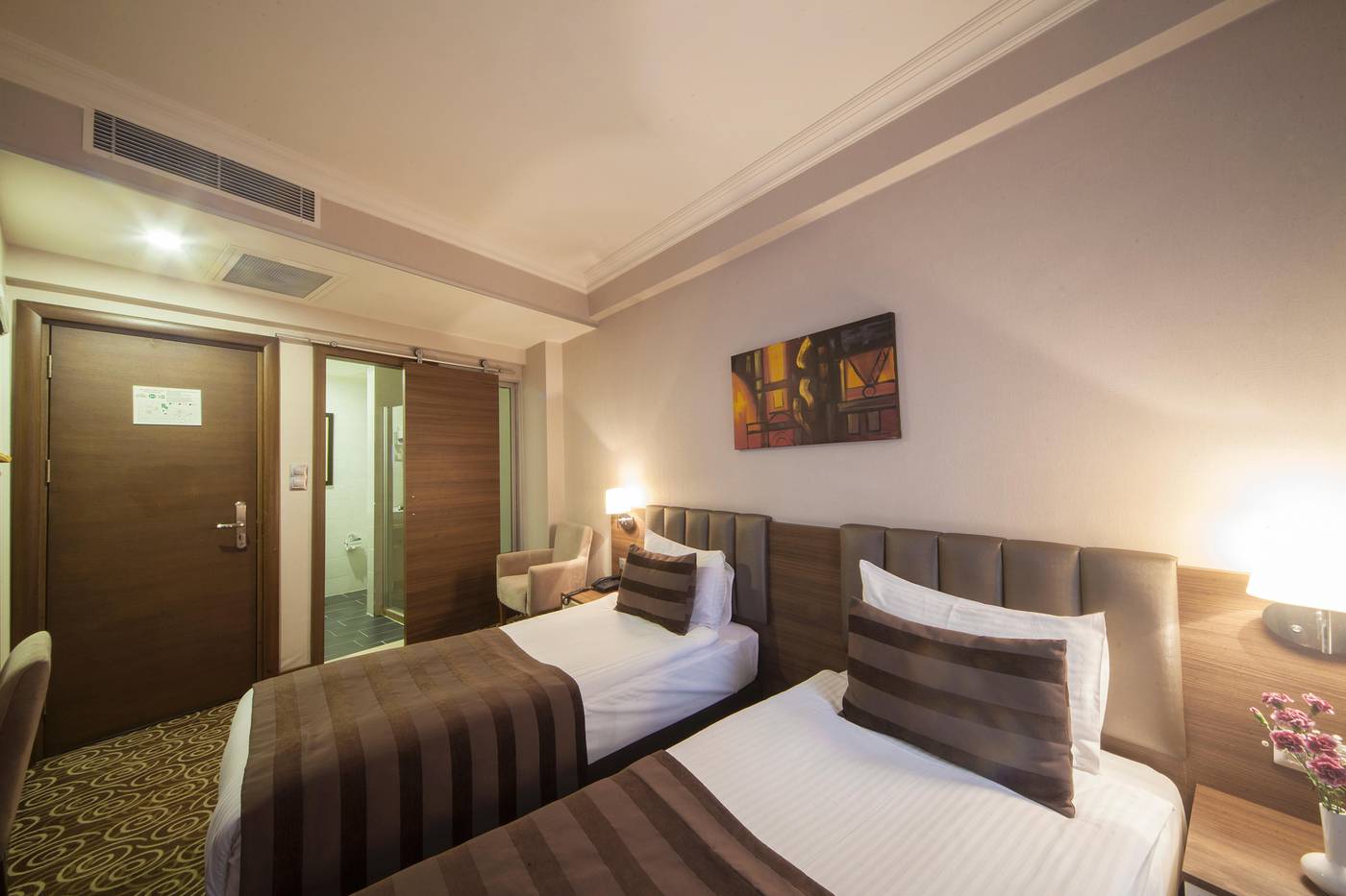 Delta-Hotel-Istanbul-Room-26