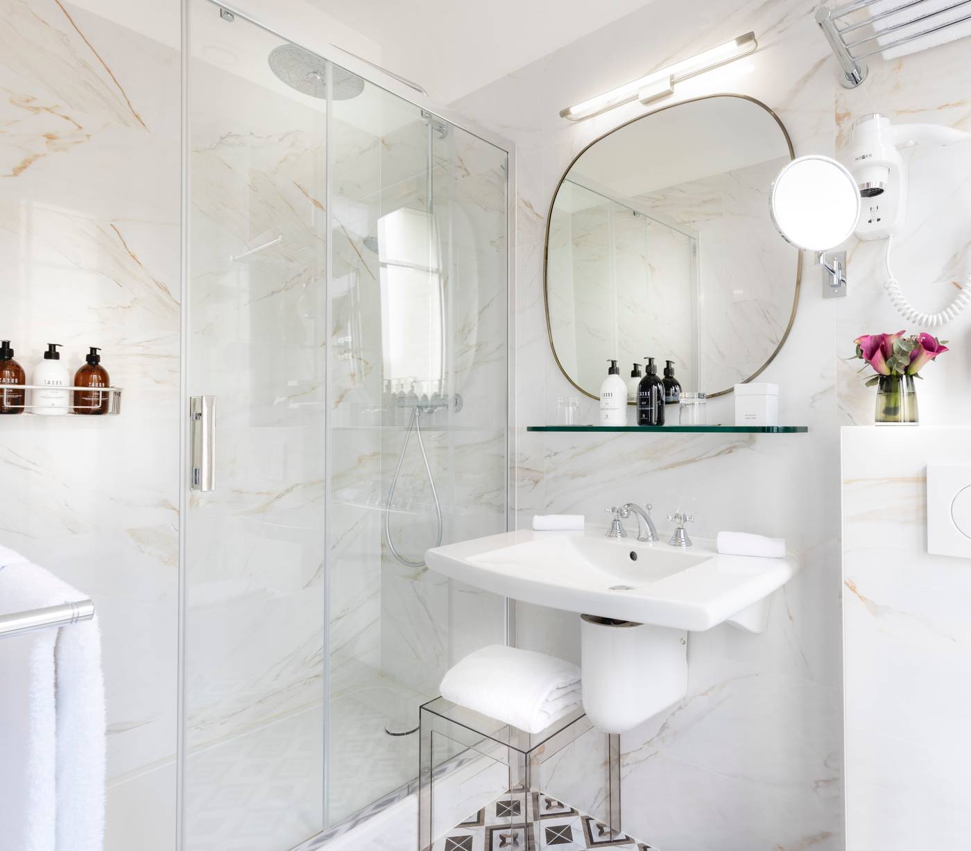 Hotel-Claridge-Worldhotel-Room-36