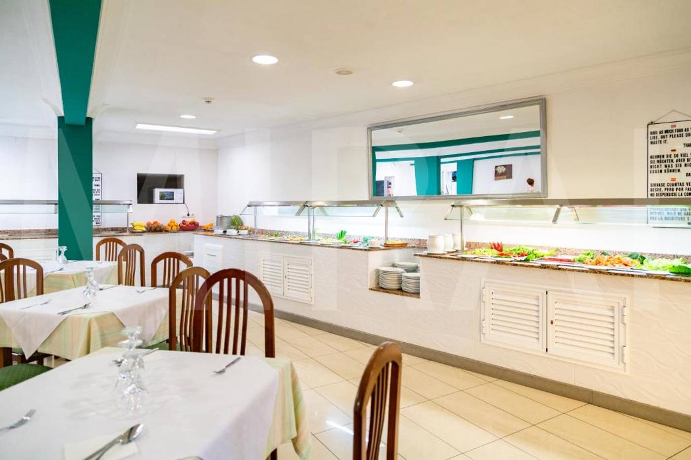 La-Carabela-Restaurant-10