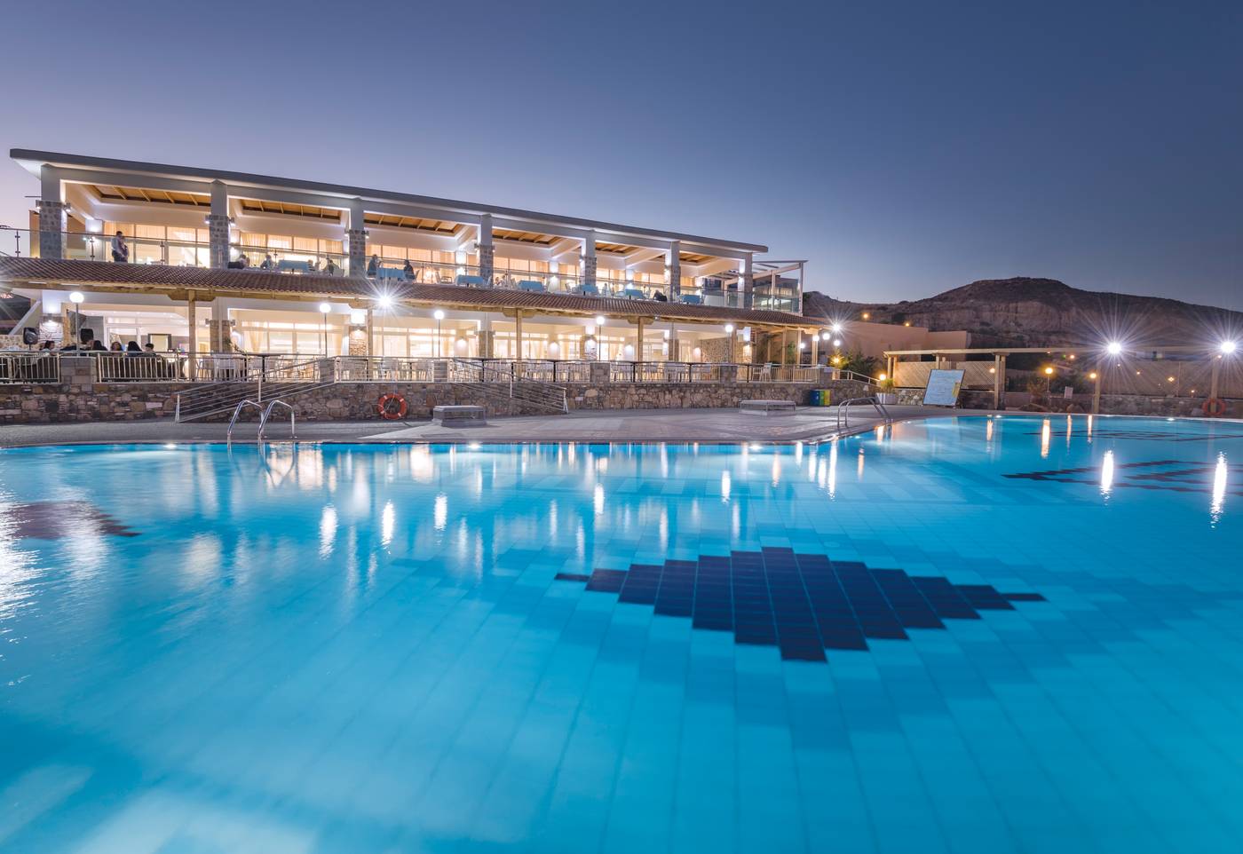 Grand-Blue-Beach-Hotel-General-view-6
