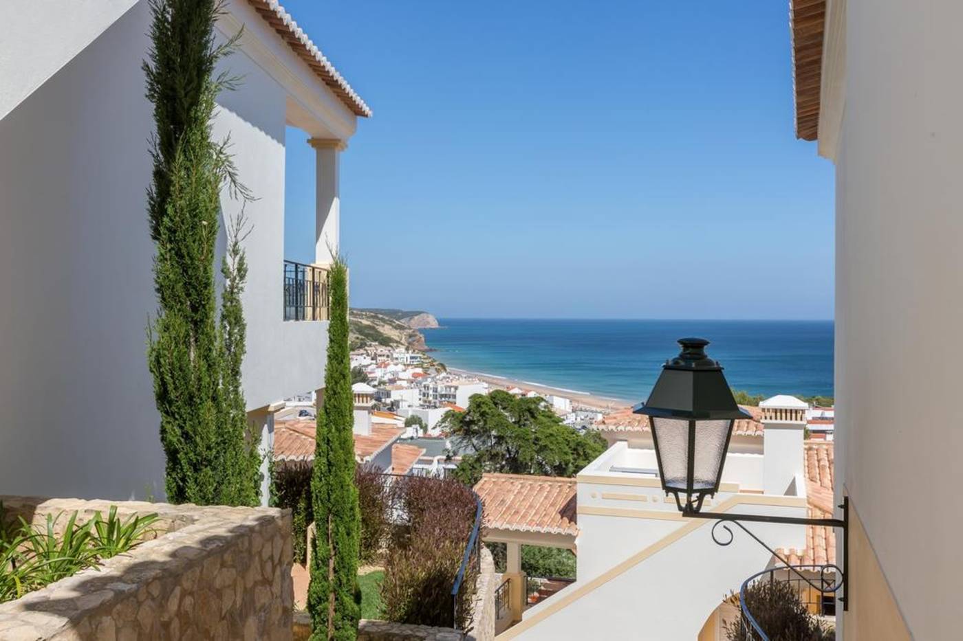 NAU-Salema-Beach-Village-General-view-37