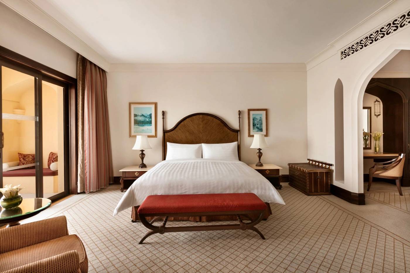 Shangri-La Hotel, Qaryat Al Beri 24