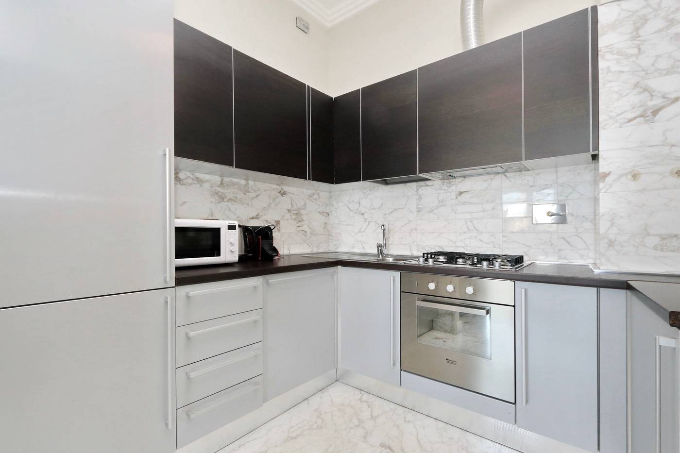 Fontana-Piu-Stella-Apartments-Room-15