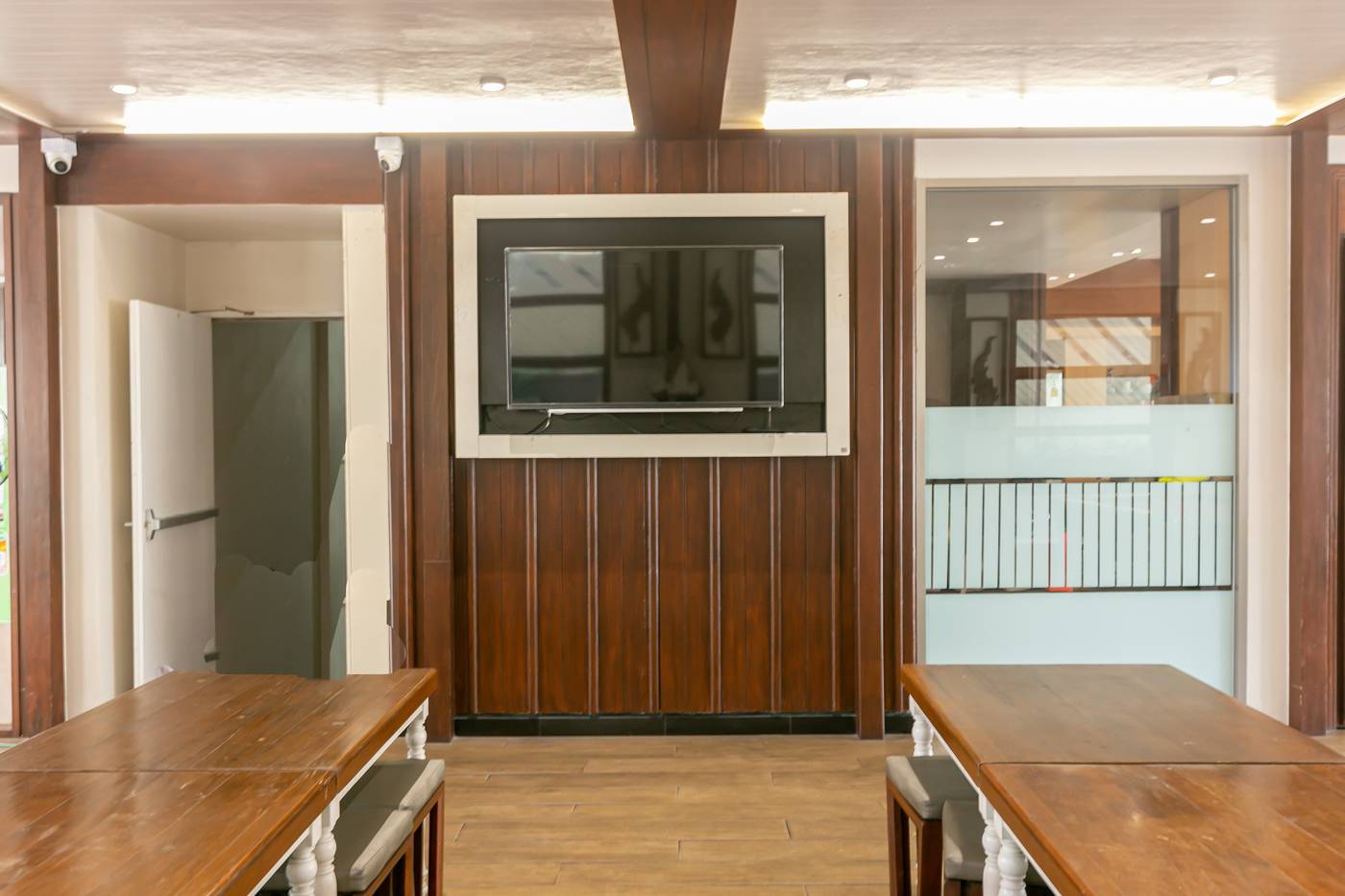 A-Sleep-Bangkok-Hotel-Sathorn-Lobby-26