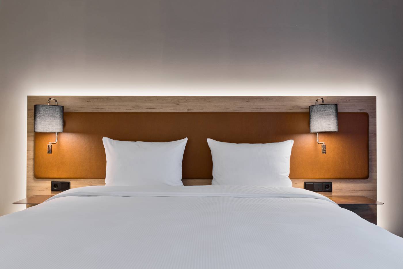 Moxy-Berlin-Humboldthain-Park-Room-32