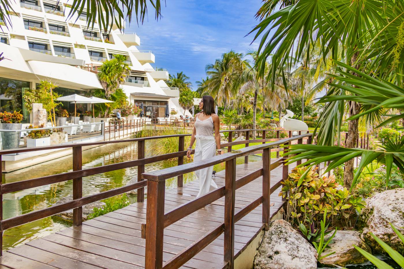 The-Pyramid-at-Grand-Oasis-Terrace-14