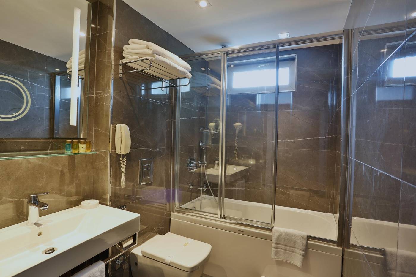 Hotel-Zurich-Istanbul-Room-31