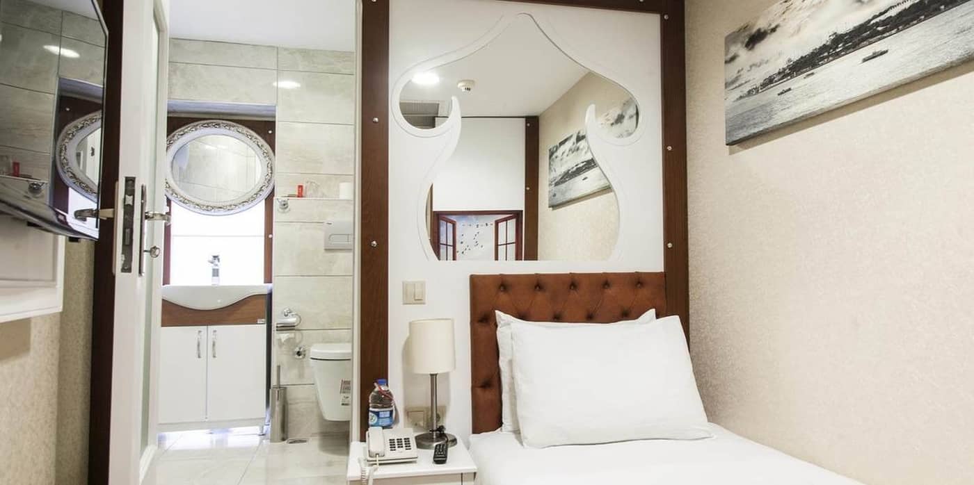 Faros-Old-City-Hotel-Room-22