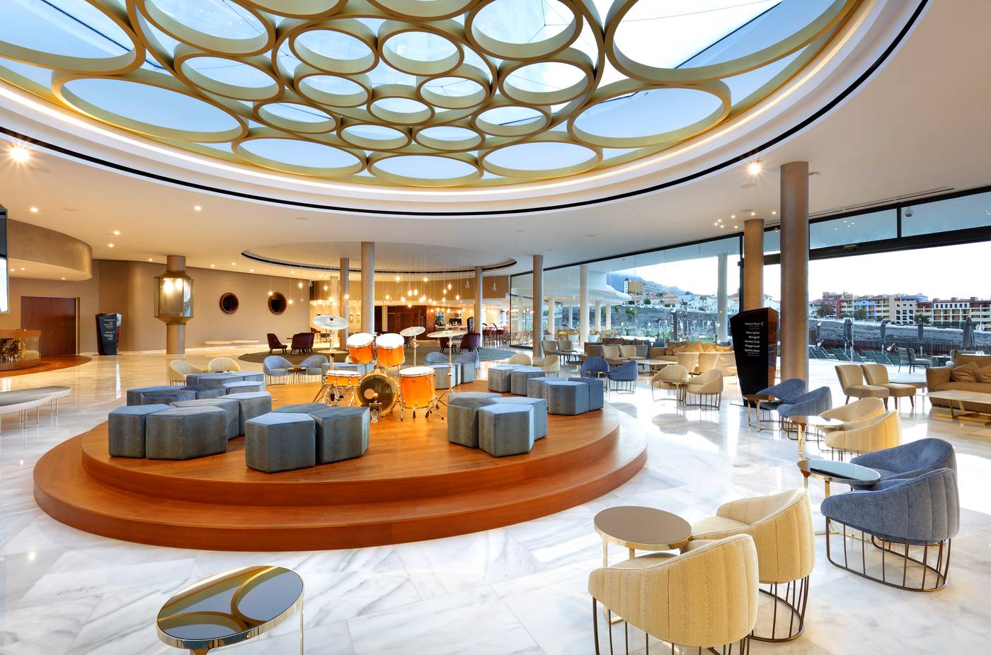 Hard-Rock-hotel-Tenerife-Lobby-55