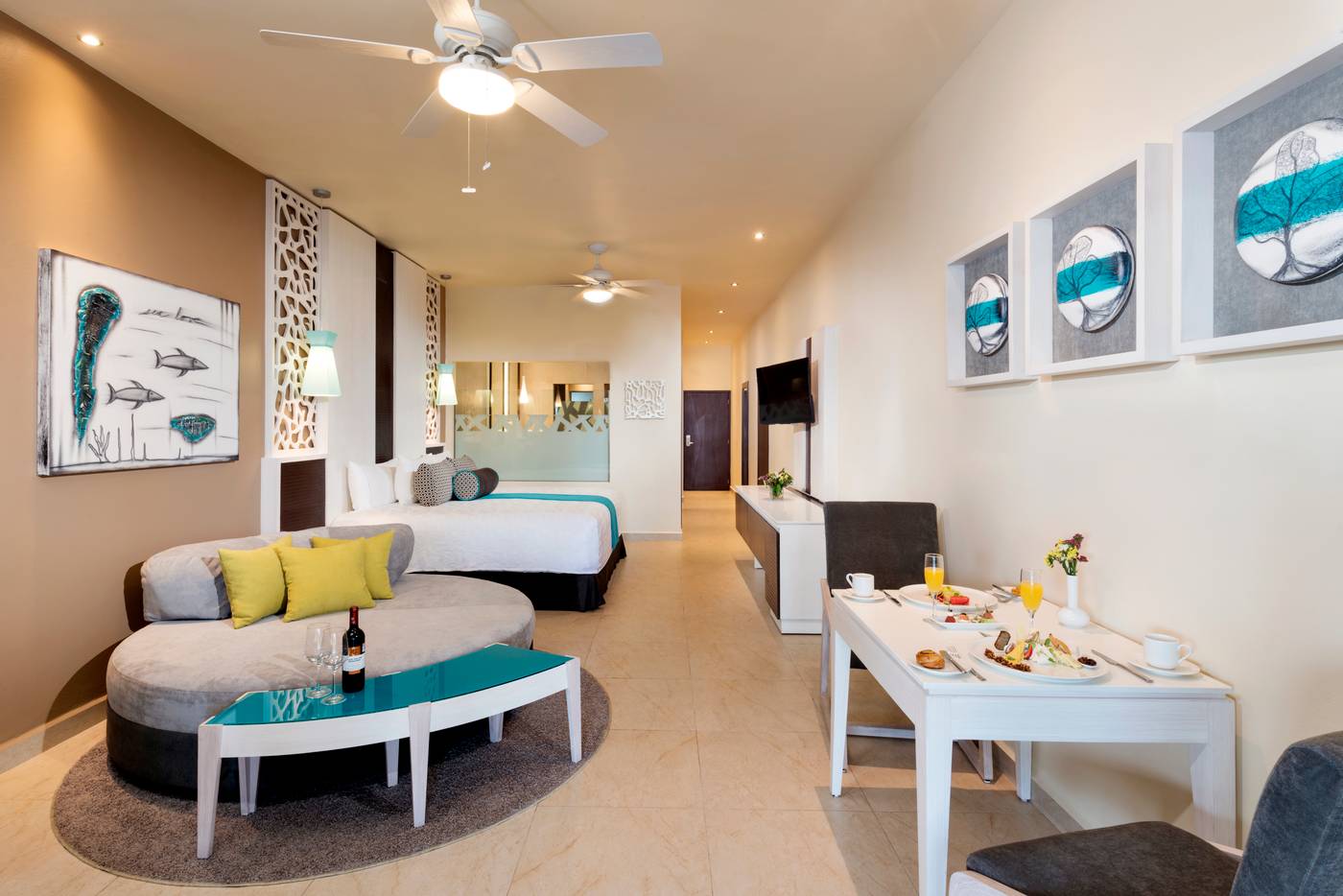 El-Dorado-Seaside-Suites-by-Karisma-Room-11