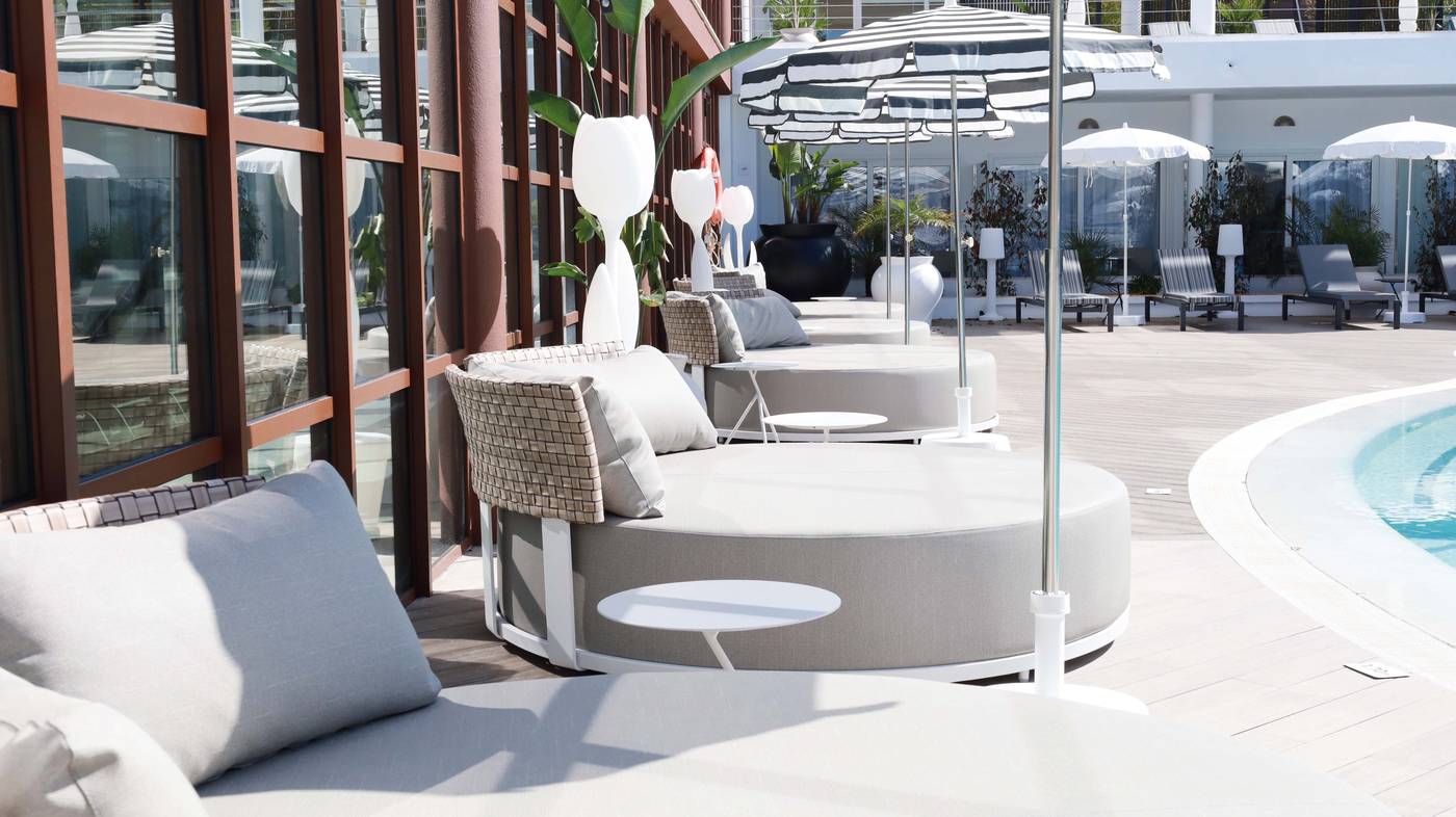 Port-Ciutadella-Pool-4