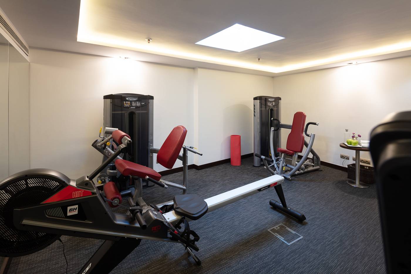 Neya-Lisboa-Hotel-Sports-and-Entertainment-61