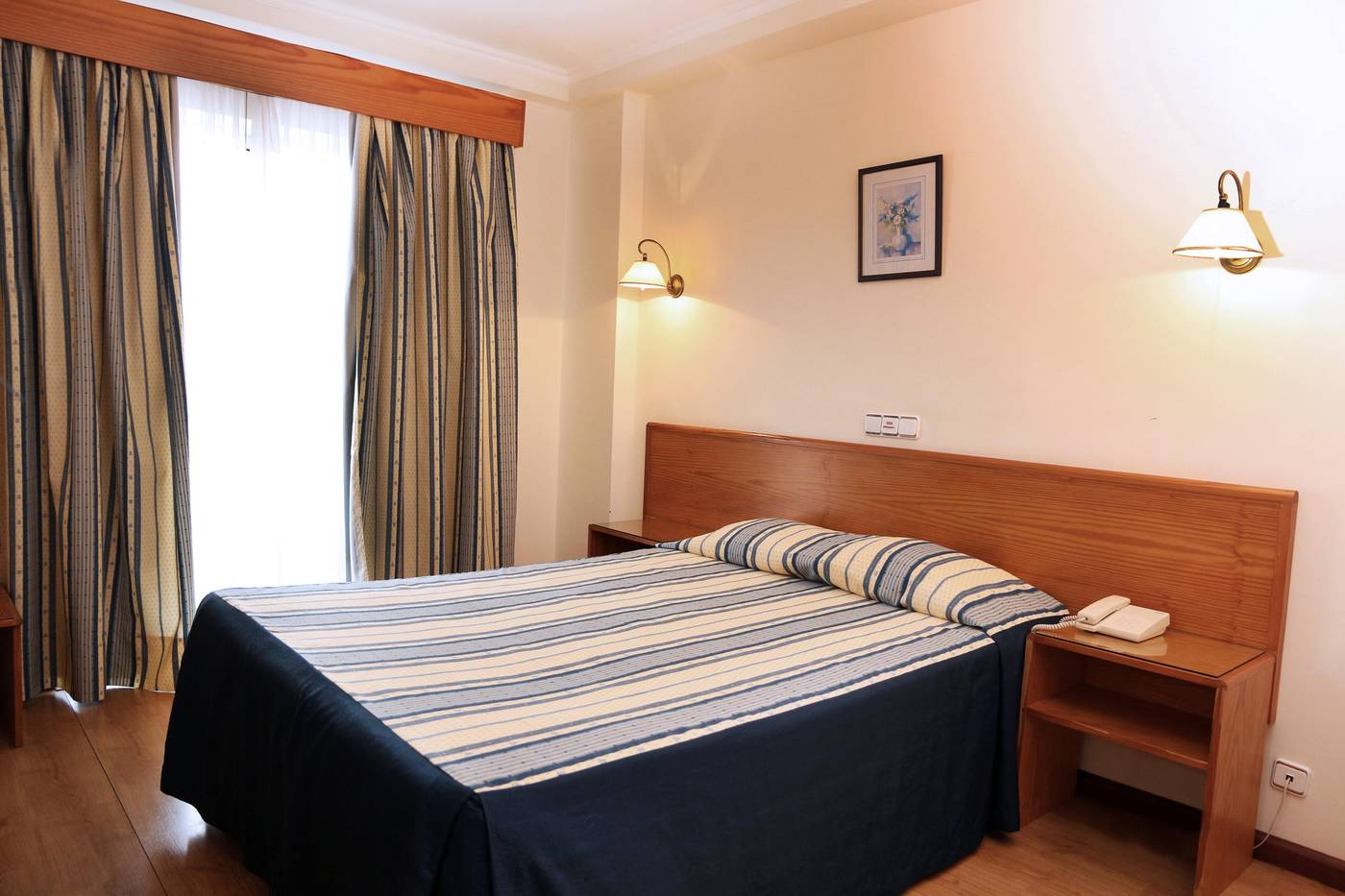 Ponta-Delgada-Room-9