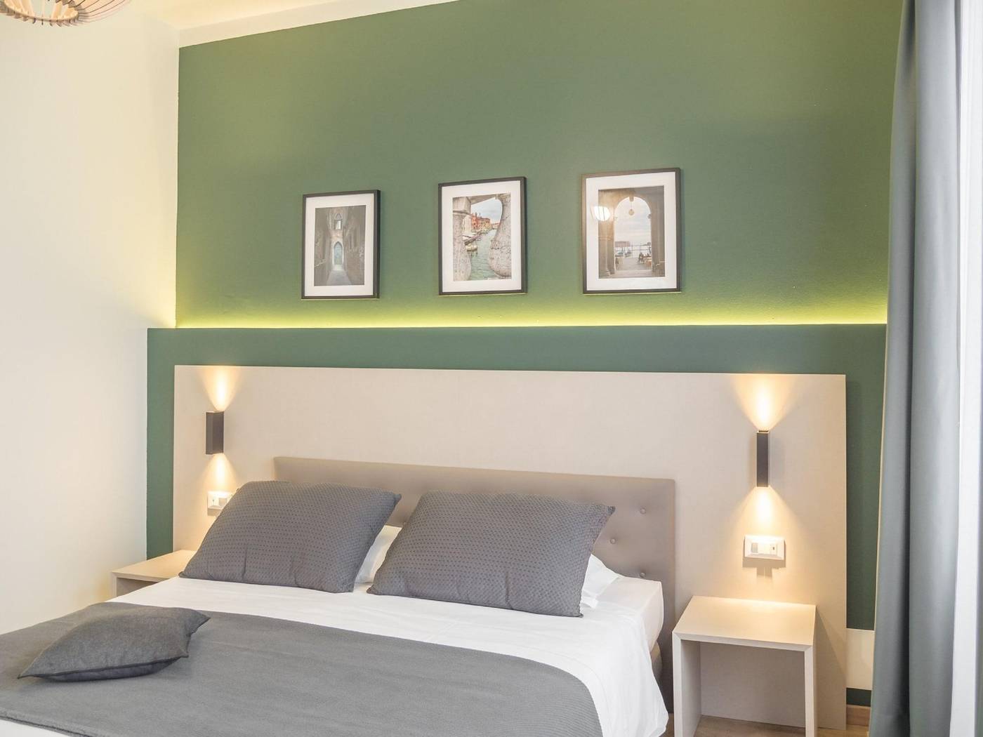 Grand-Canal-Suites-Room-26