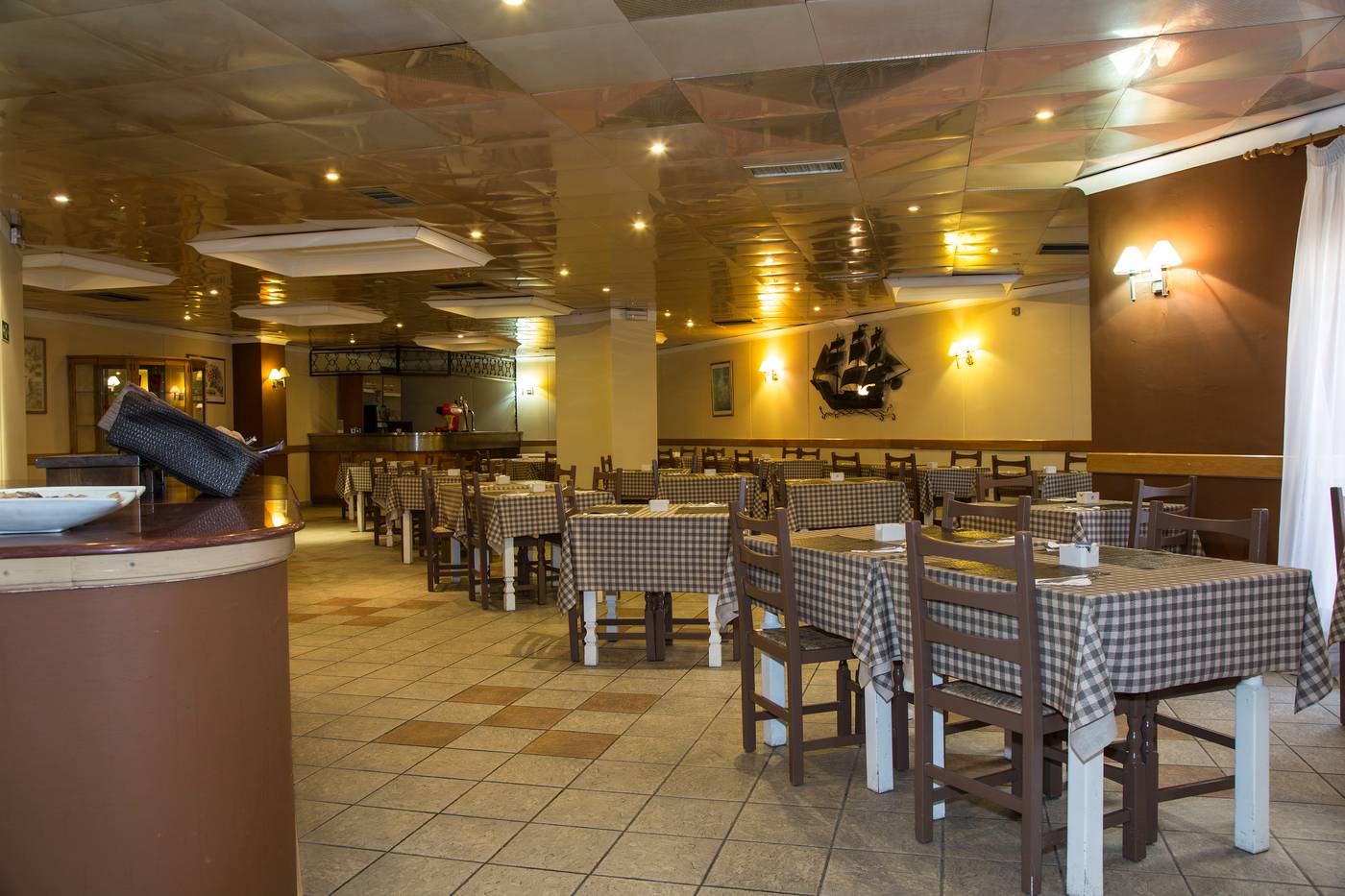 The-Bugibba-Hotel-Restaurant-43