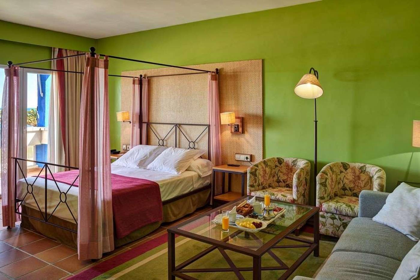 Parador-de-Benicarlo-Room-32