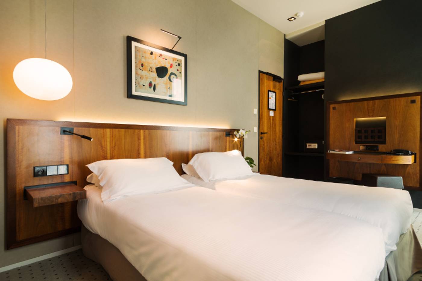 Chateaudun-Opera-Room-16