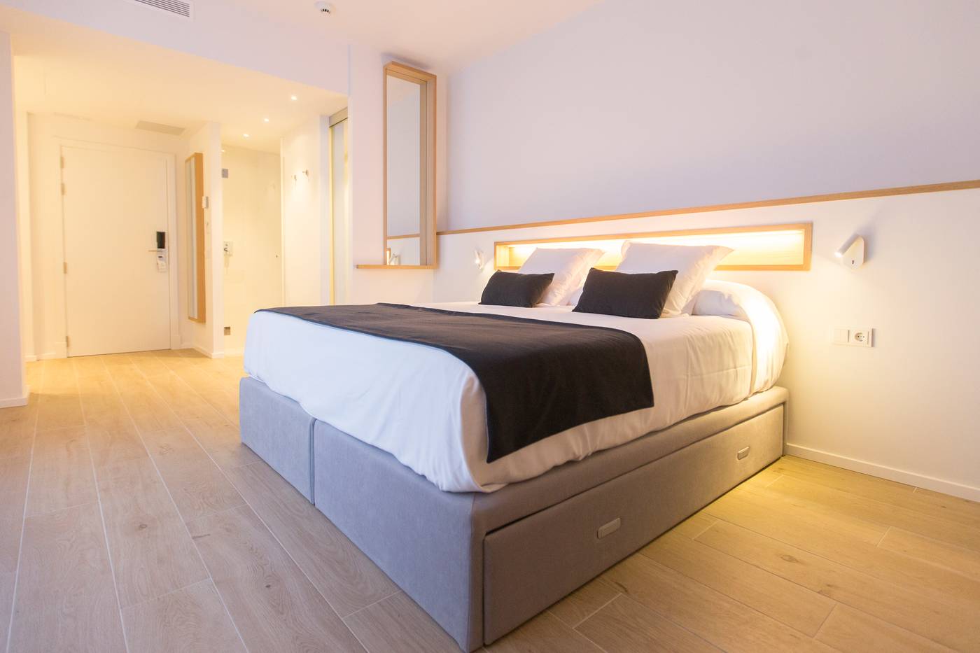 Hotel-Anfora-Ibiza-Room-34