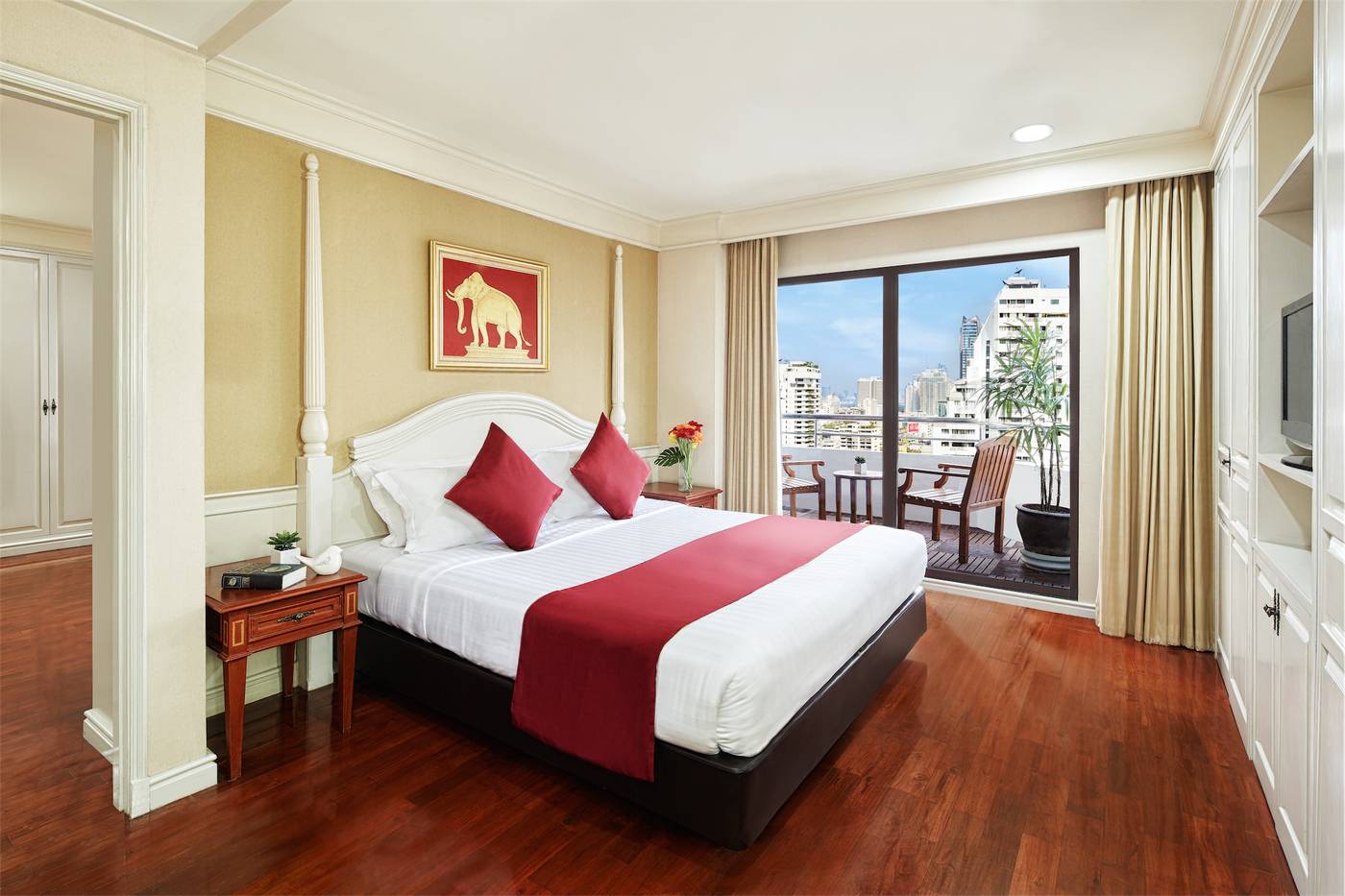 Centre-Point-Hotel-Sukumvit-10-Room-16