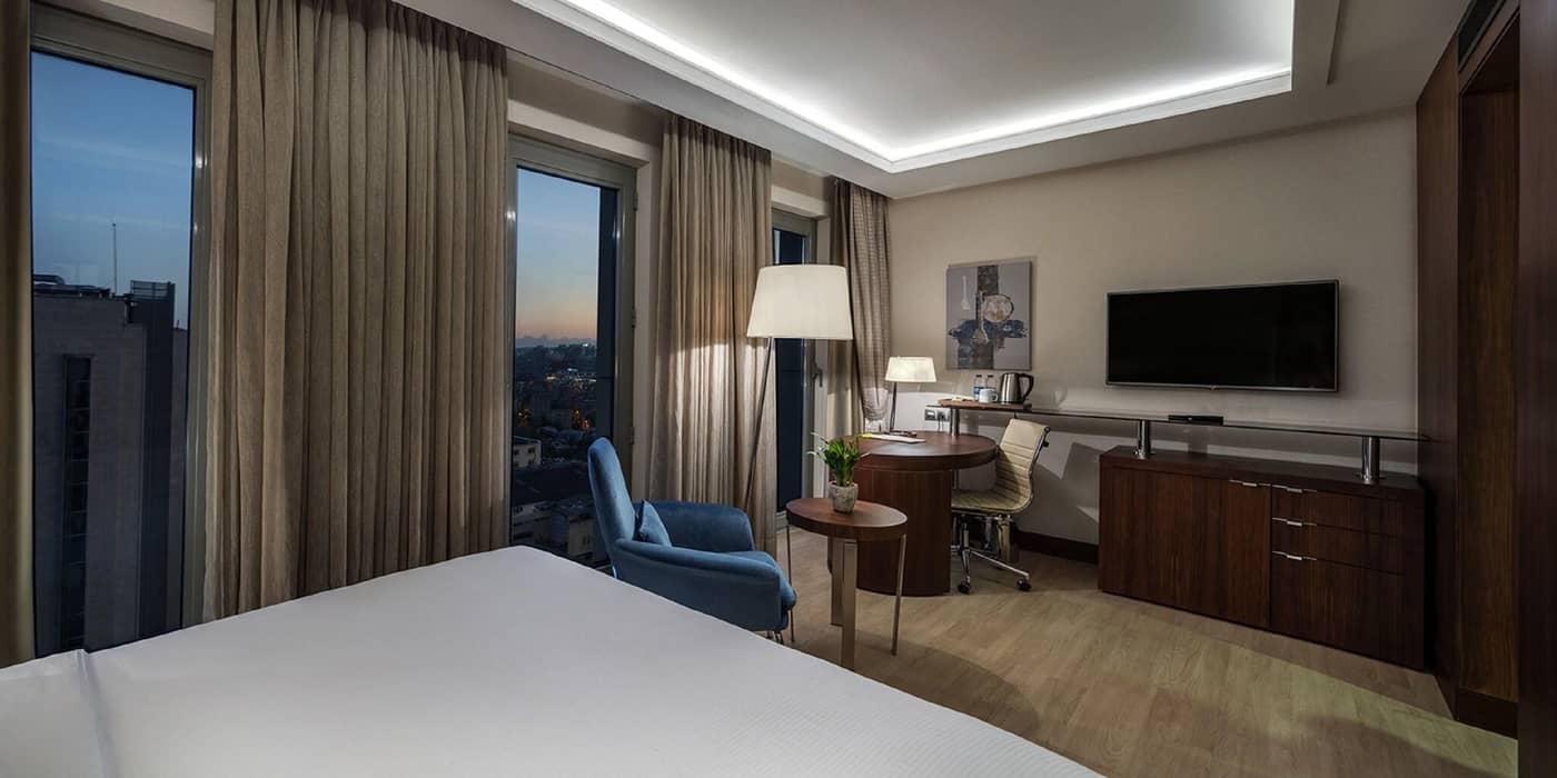 DoubleTree-by-Hilton-Istanbul-Topkapi-Room-22