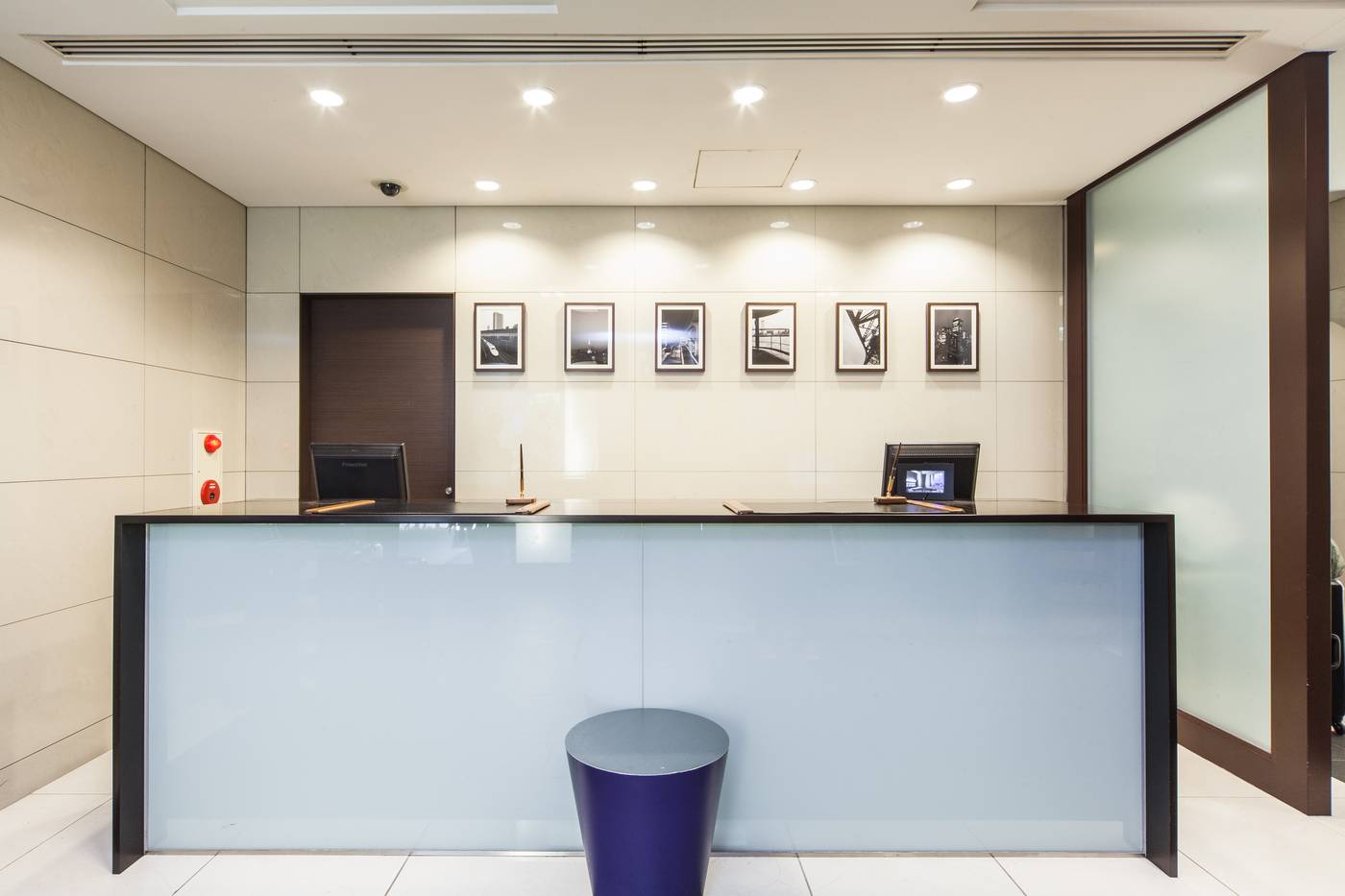 HOTEL MYSTAYS Hamamatsucho-Japan-Tokyo-Lobby-6