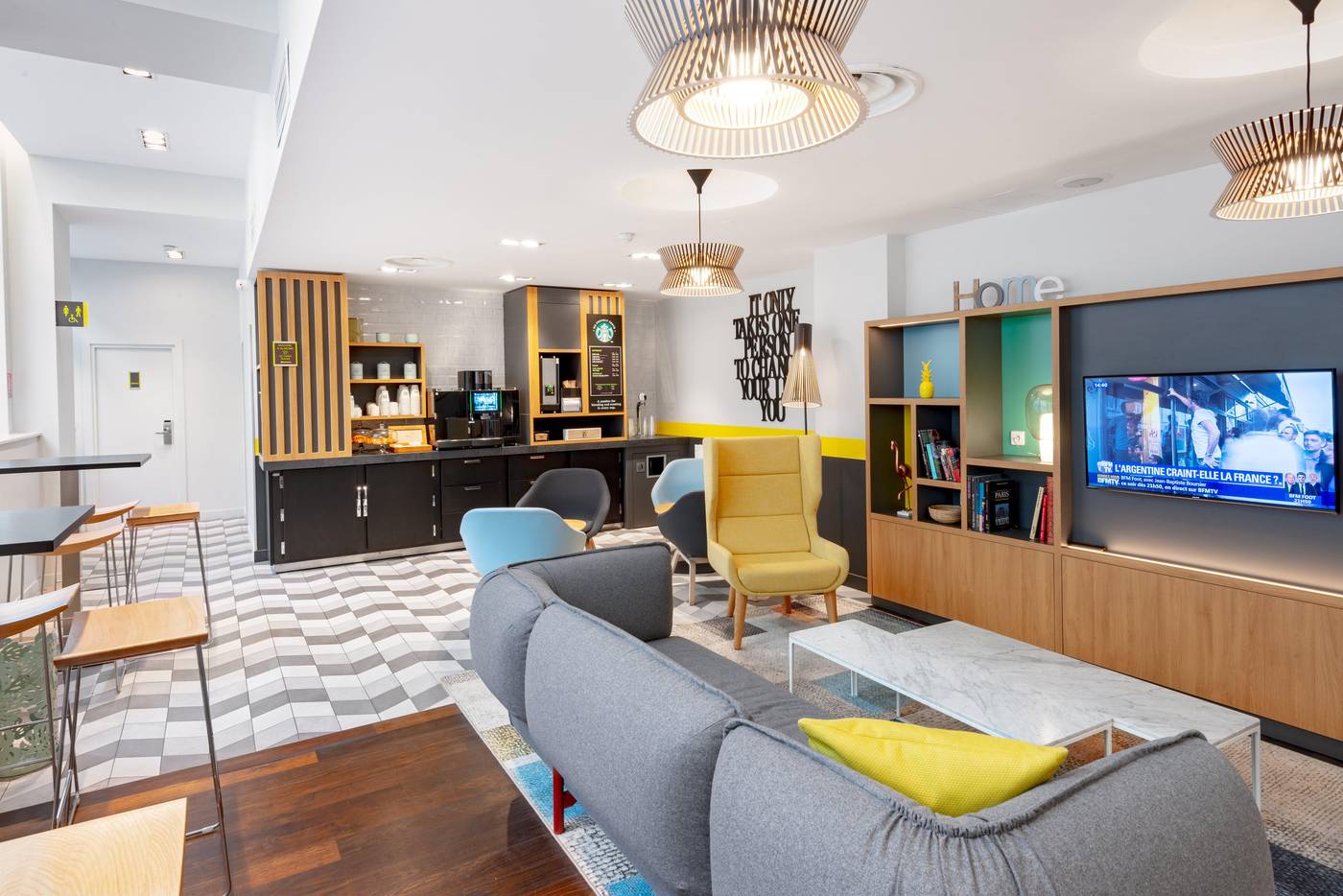 Holiday-Inn-Paris-Opera---Grands-Boulevards-Lobby-1