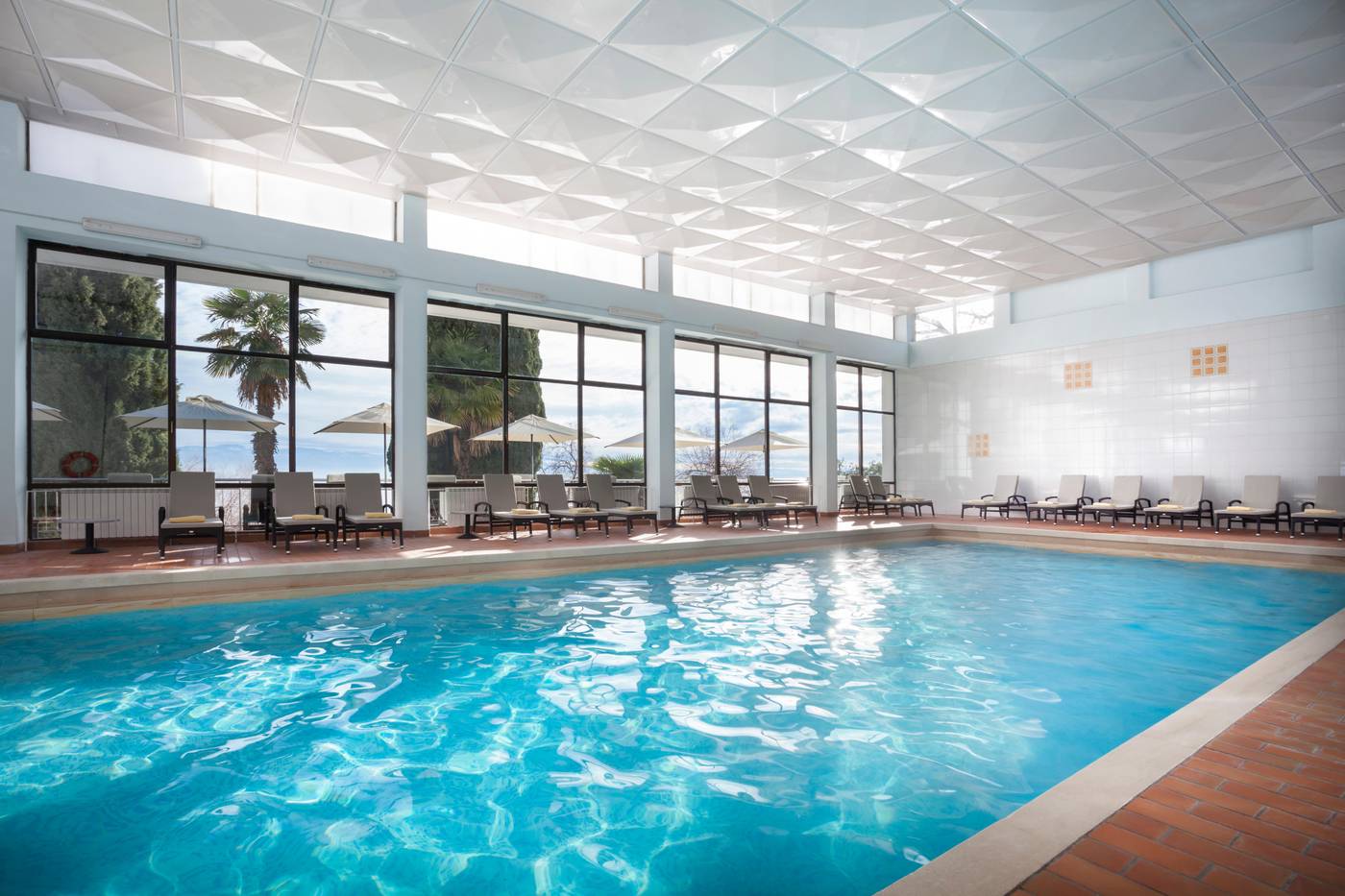 Remisens-Hotel-Kristal-Pool-34