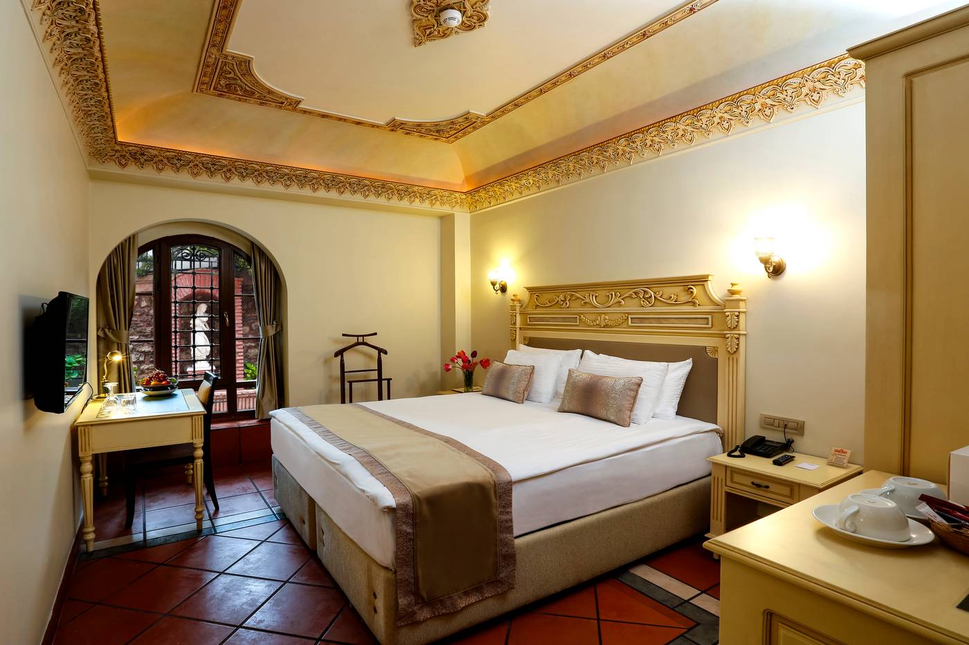 Sultanahmet-Palace-Hotel-Room-11