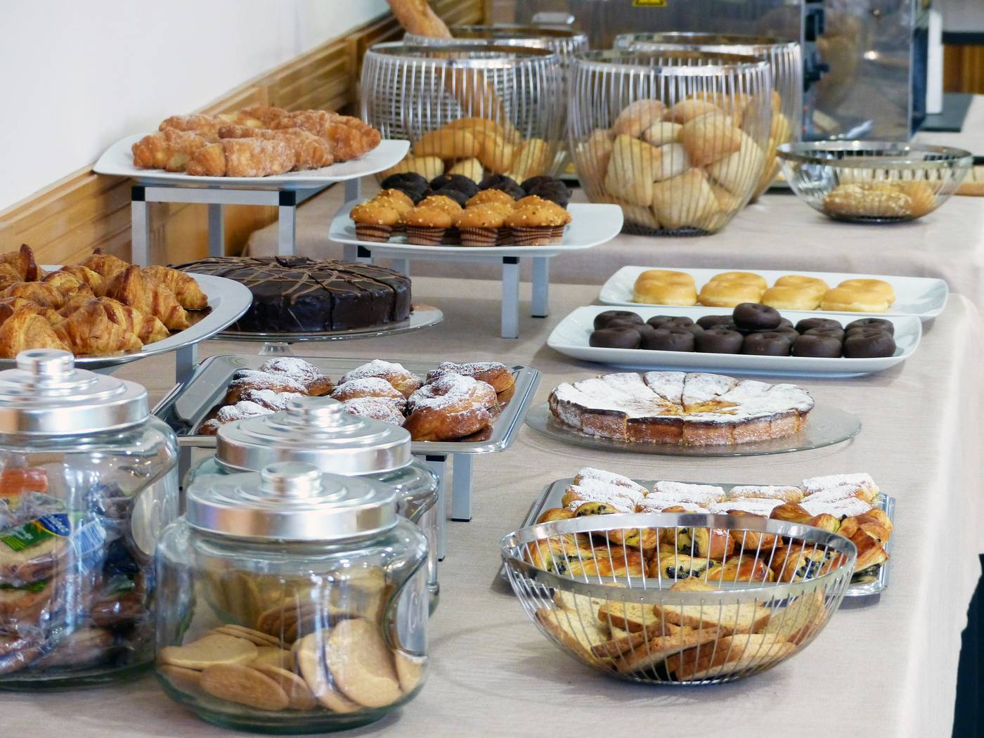 Best-Western-Premier-CMC-Girona-Restaurant-32