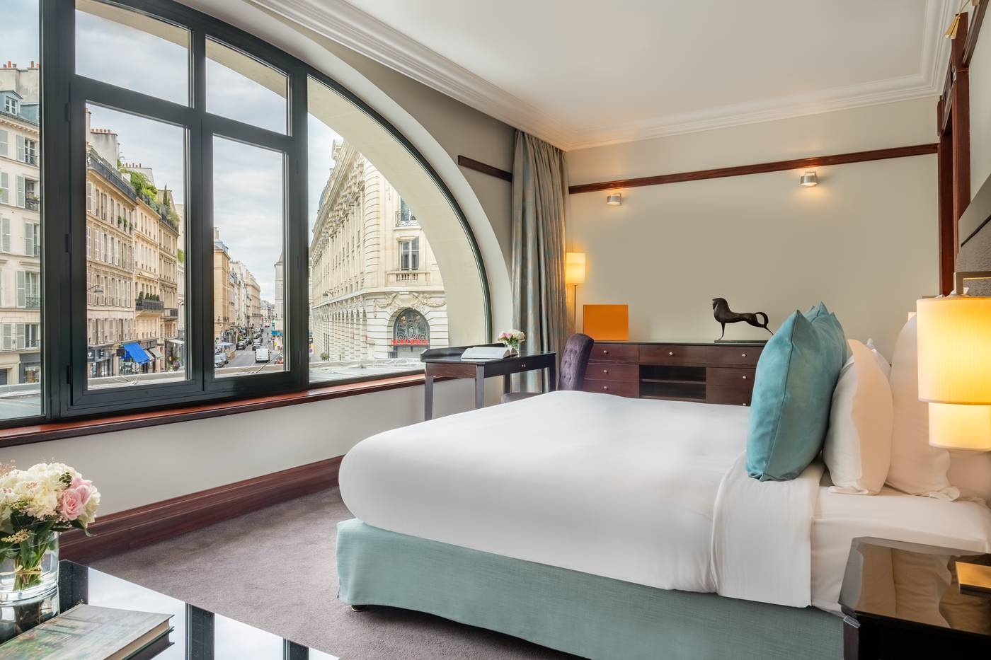 Hotel-Signature-Saint-Germain-des-Pres-Room-7