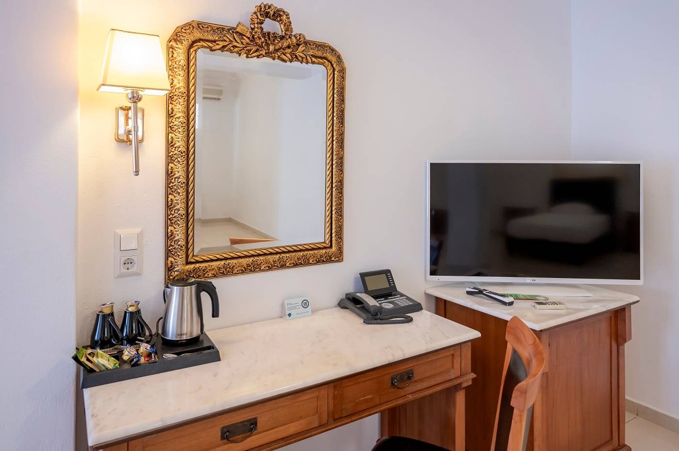 SMY-Mediterranean-White---Adults-Only-Room-63