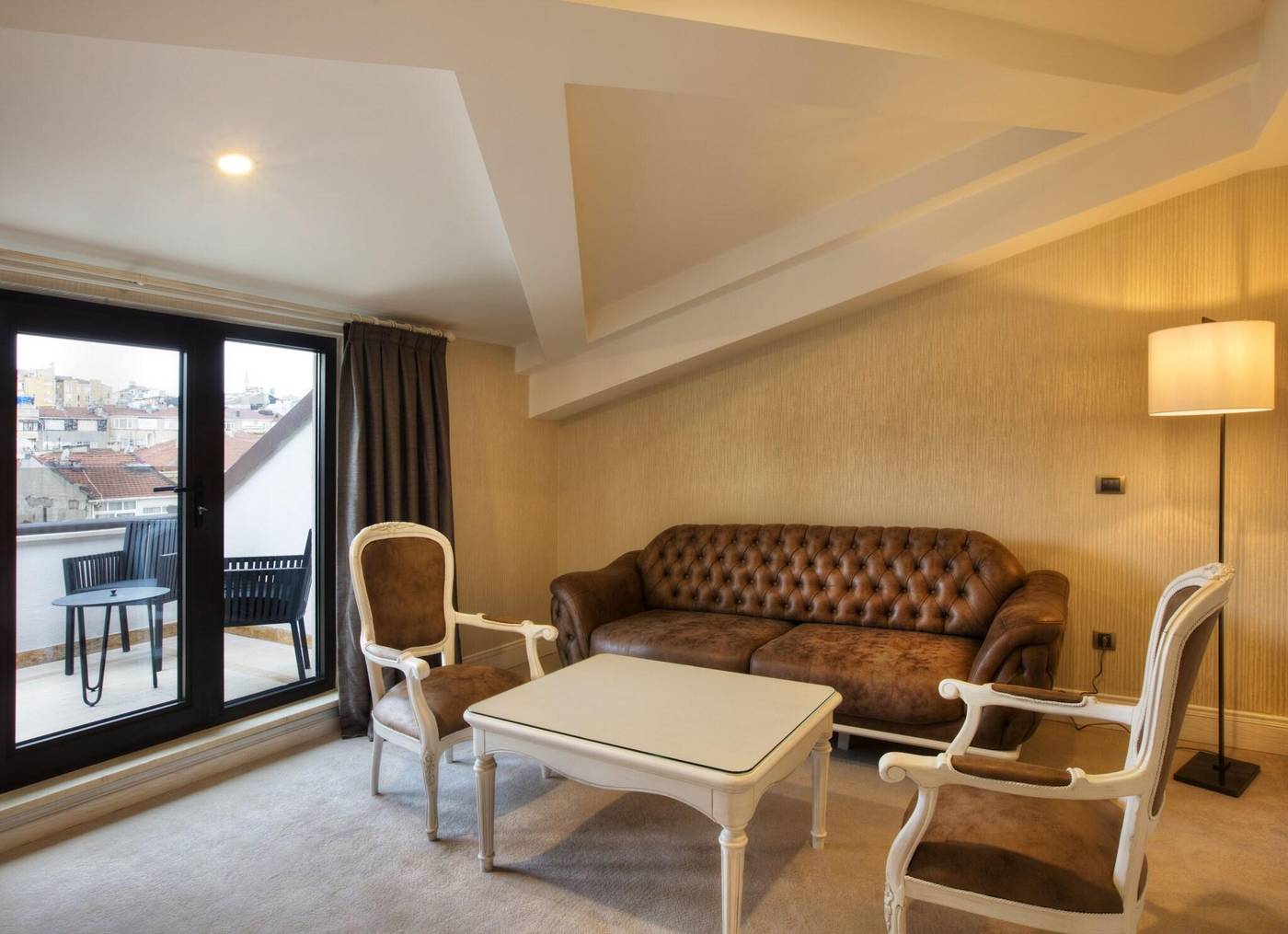 Ottomans-Life-Hotel-Deluxe-Room-34