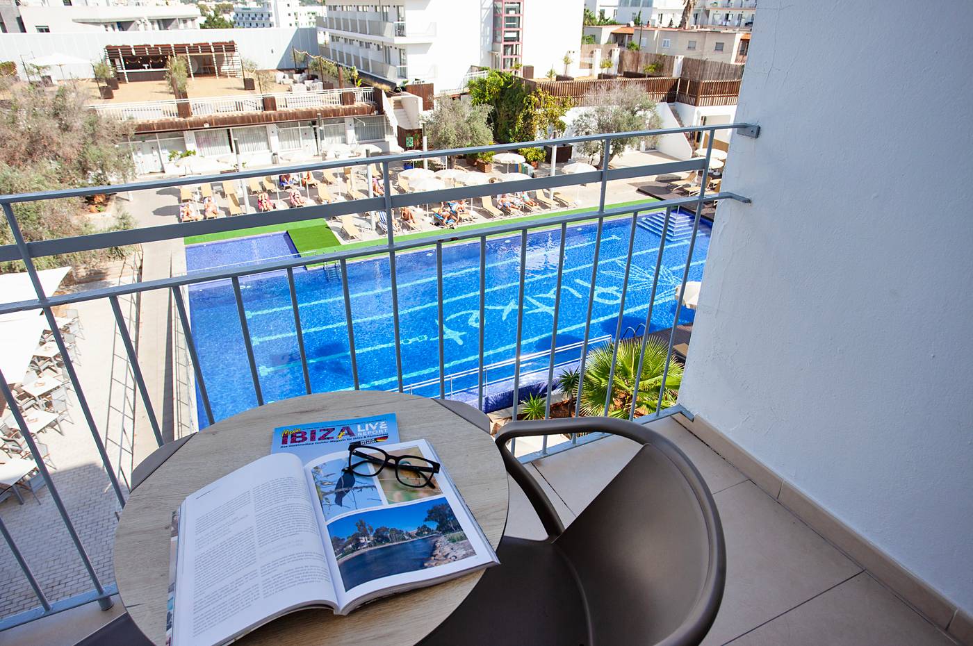 Puchet-Hotel-Room-12