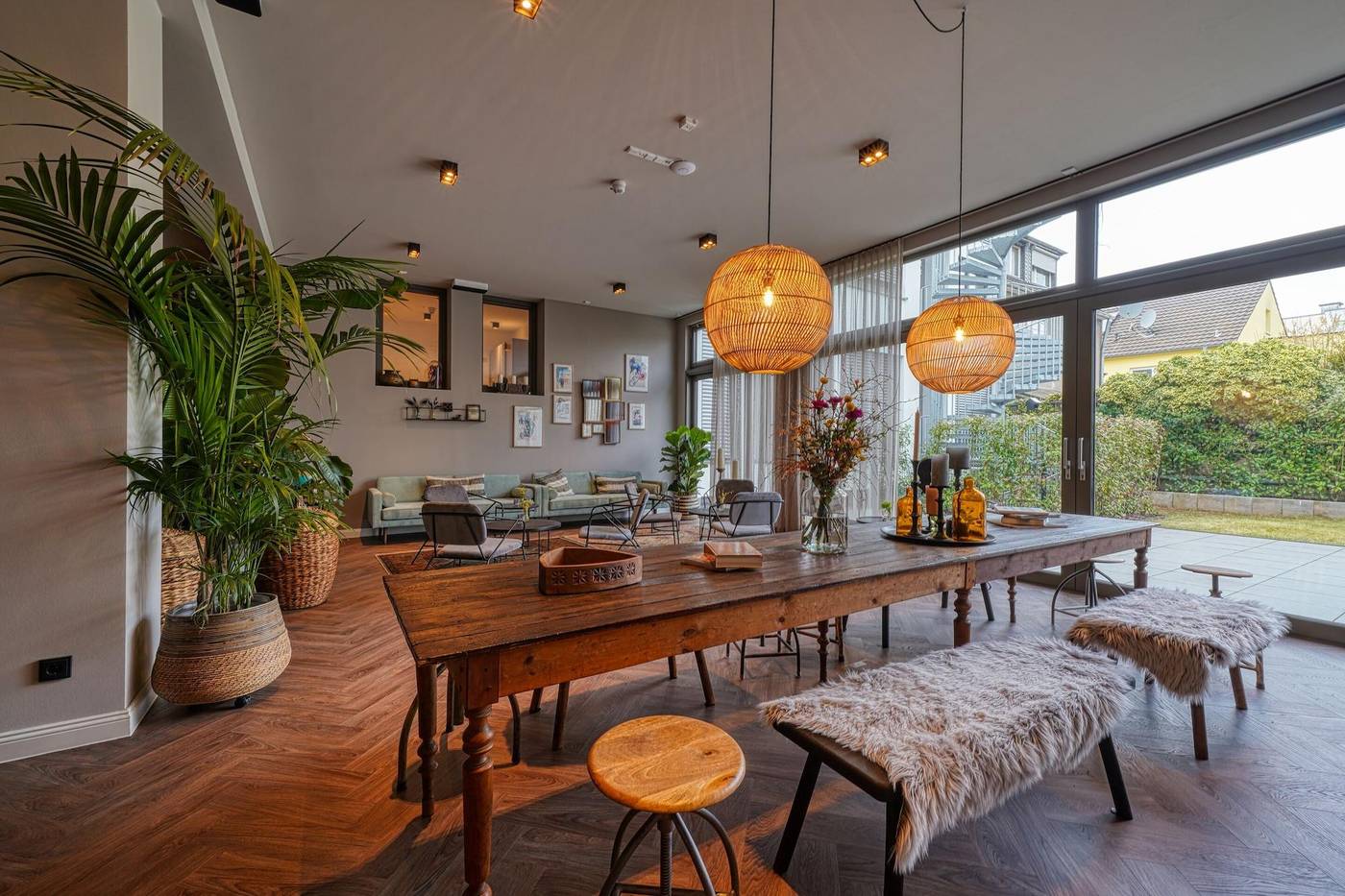 NYCE-Hotel-Bonn-Trademark-Collection-by-Wyndham-Lobby-14