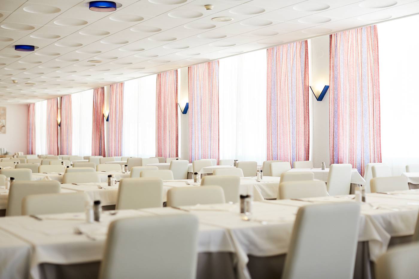 Invisa-Hotel-Ereso-Restaurant-16