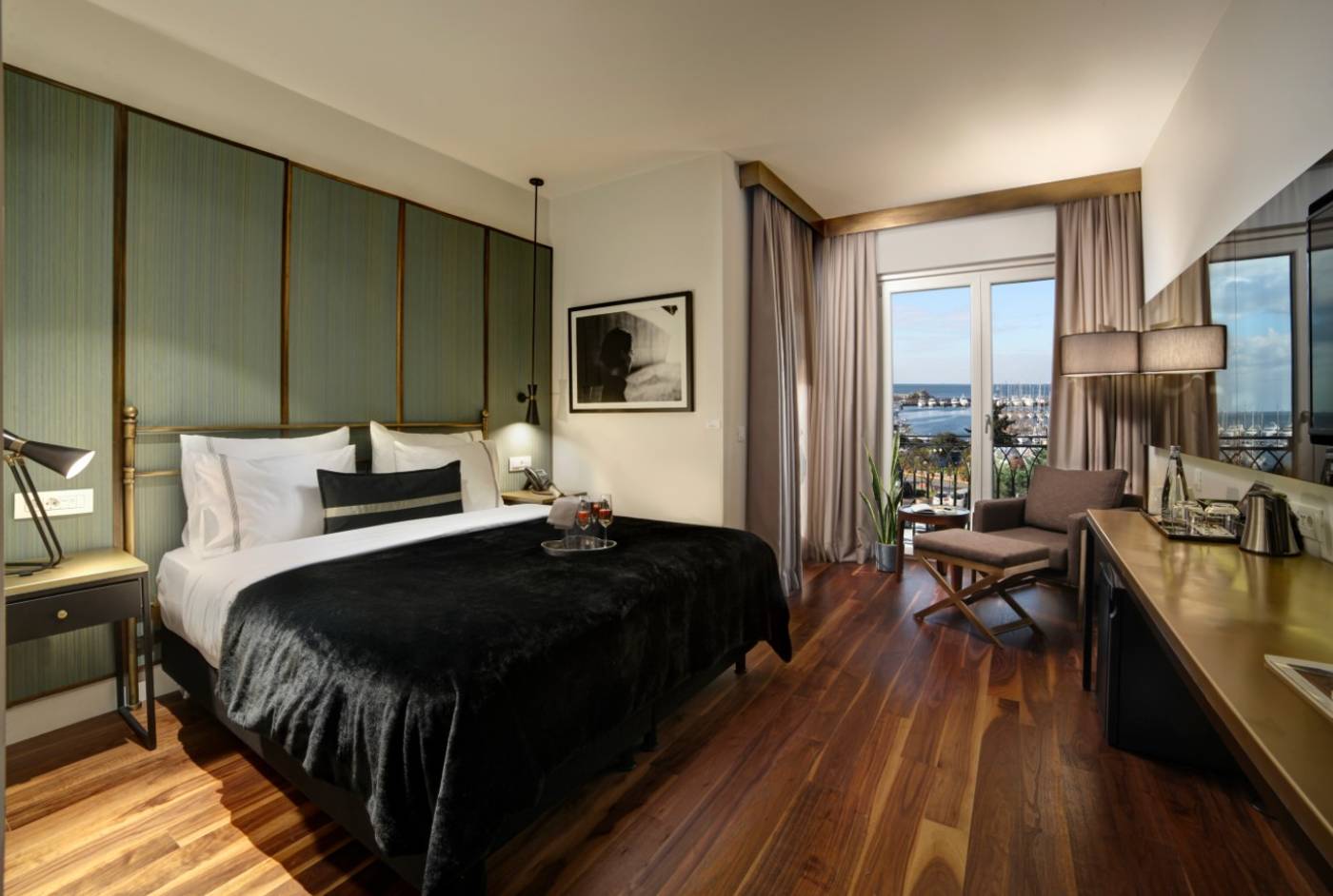 39-KalamIs-Marina-Hotel-Room-23