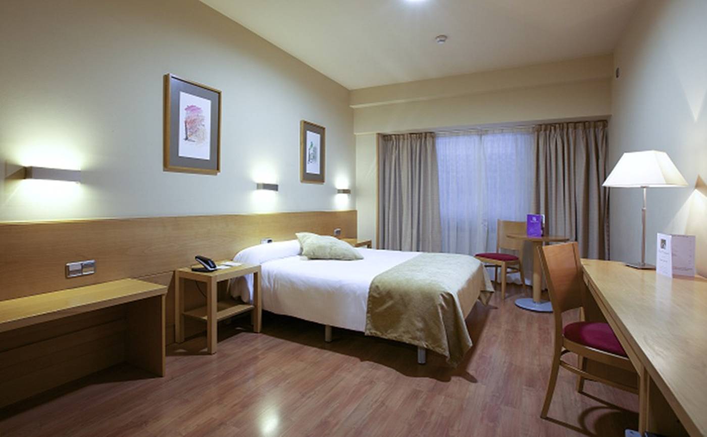 Victoria-4-Puerta-del-Sol-Room-25