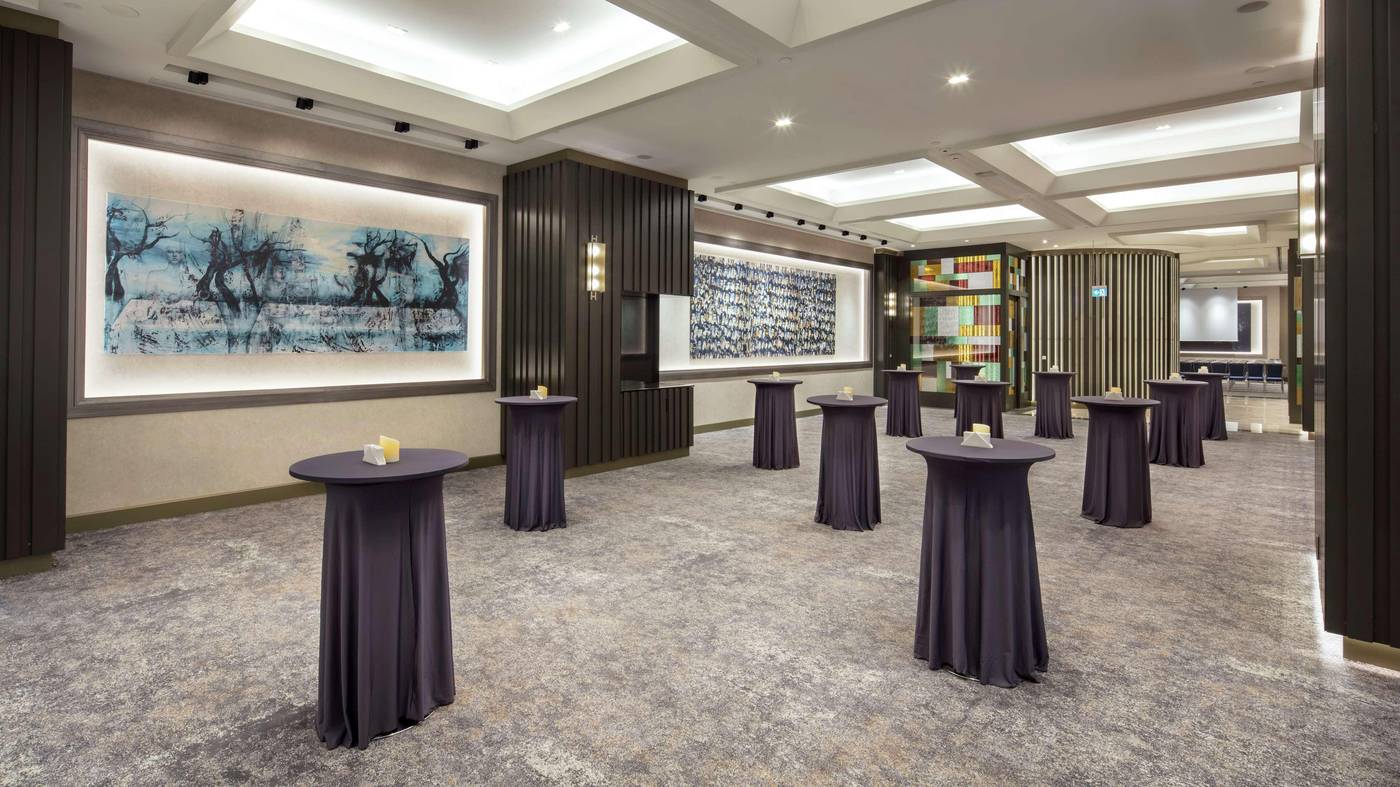 Hilton-Istanbul-Maslak-Restaurant-21