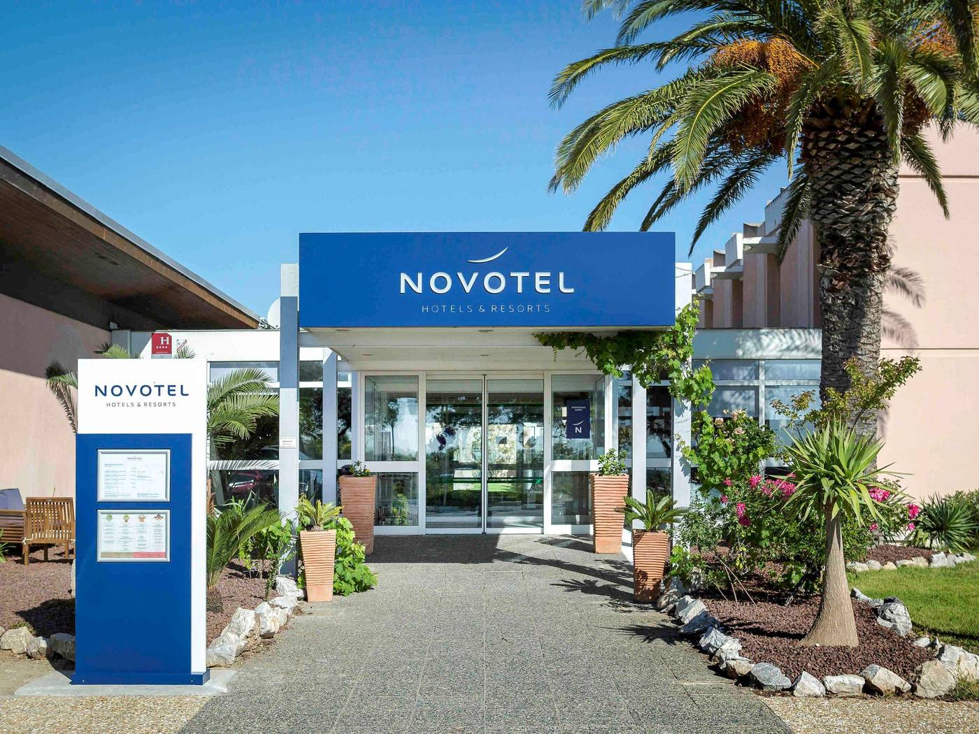 Novotel Perpignan Rivesaltes-France-RIVESALTES-General view-8
