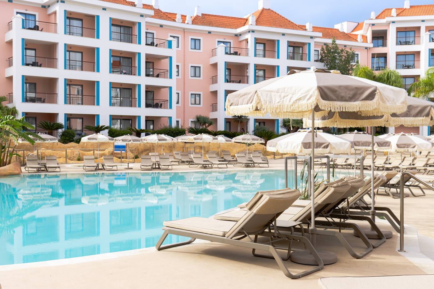 Hilton-Vilamoura-As-Cascatas-Golf-Resort---Spa-Pool-5