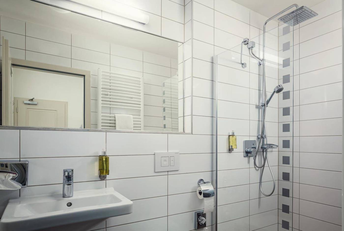 Hotel Malta-Czech Republic-KARLOVY VARY-Room-9